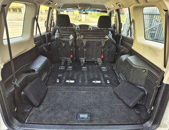 MITSUBISHI PAJERO 3.2DiD 140KW 2016 1.MAJITEL XENON-7 MÍST - 17
