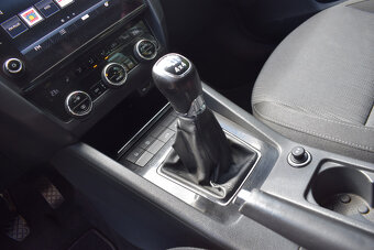 Škoda Octavia 3 2.0 TDI 4x4, 110kW, NAVI, LED+BiXenony, FACE - 17