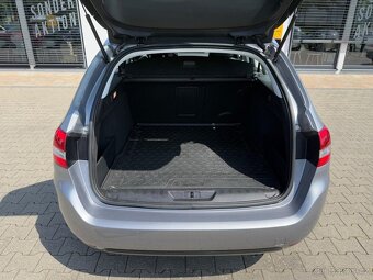 Peugeot 308 SW BlueHDi 130 Allure Aut rok 06/2020 - 17