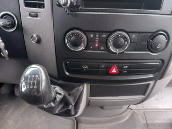 Mercedes sprinter 318 3.0 cdi V6 xxl long - 17