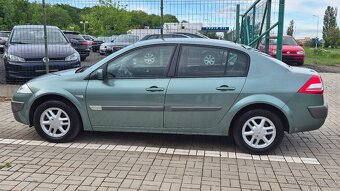 Renault Megane 1.6i 16V - 17