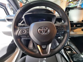 Toyota Corolla - hatchback - 17