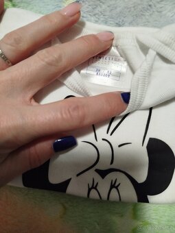 Body s dlouhým rukávem - 17