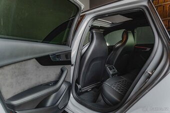 AUDI RS4 Avant-Competition-Dyn-Matrix-360-B&O-HUD-R20 - 17