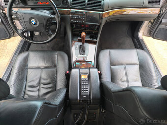 Bmw e38 728i 142kw veškeré náhradní díly z vozu - 17