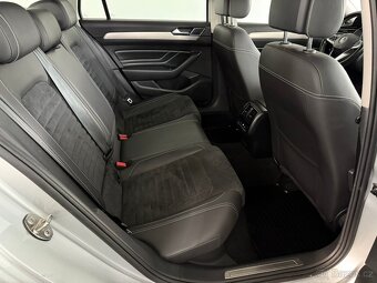 Volkswagen PASSAT 1.5 TSi DSG ELEGANCE LED NAVI KAMERA - 17