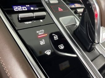 Porsche Panamera4 E-Hybrid Matrix Vent.Sed - 17