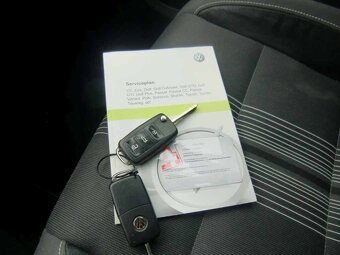 VW TOURAN 1,4TSI Life - 17