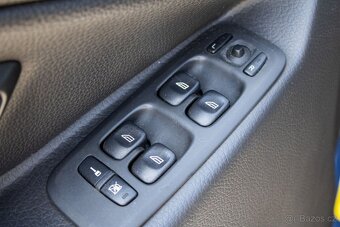 Volvo XC90 2.4 D5 4x4 - 17
