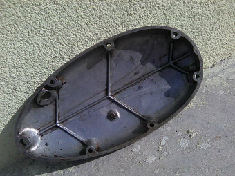 Jawa 50/550/555-sedlo,karburator s kolenem,kryty motoru,filt - 17