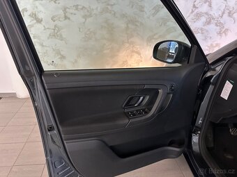 Škoda Fabia STYLE Edition FACELIFT 2014 výhřev / senzory - 17