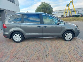 SEAT Alhambra 2.0tdi manuál, servis+STK,tažné 2.2t,r.2011 - 17