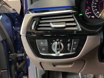 Bmw 530xd 2018, 143t.km., vysoká výbava - 17
