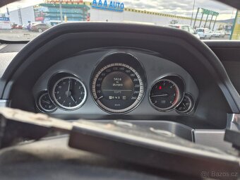 Mercedes-Benz E220 CDI 2010 - ruční ovládání plynu a brzdy - 17