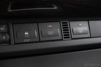 FORD FOCUS Ghia 1.6 85kw NOVÁ STK - 17