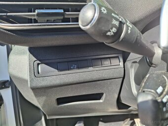 Peugeot 5008 GT LINE2.0HDi 180 S&S EAT8 - 17