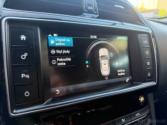 Jaguar F-pace 3.0d 221kw AWD NOVY MOTOR - 17