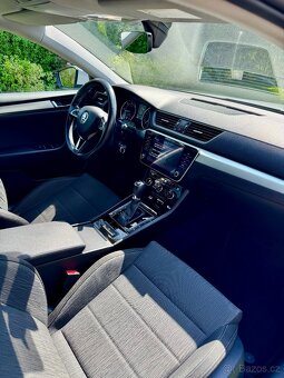 Škoda Superb, 2,0TDI,DSG,NAVI,serviska - 17