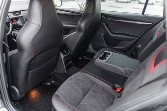 Škoda Octavia Combi 3 FL 2.0 TDI RS 4x4 DPH Webasto - 17