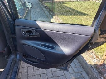 Ford Mondeo mk2 2.5 - 17