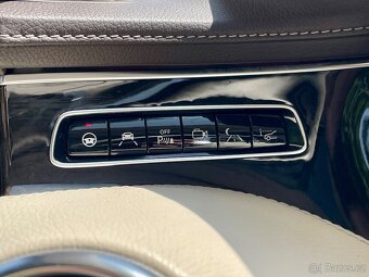 Mercedes-Benz S500 AMG Coupe V8 4Matic - 17