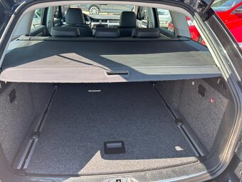 Škoda Superb 2.0 tdi 125kw r.v. 2014, Serviska - 17