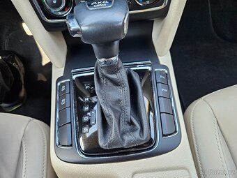 Škoda Superb Elegance 3.6 FSi Nové rozvody - 17