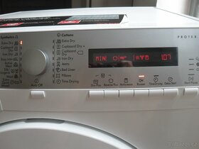 ZNAČKOVÁ SUŠIČKA PRÁDLA S TEPELNÝM ČERPADLEM AEG-7KG,tř.A+ - 17