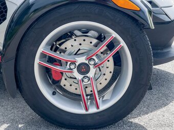 Can-Am Spyder RS - 17