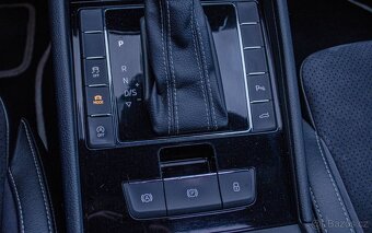 Škoda Superb 2.0 TDI Sportline 4x4 DSG Combi - 17