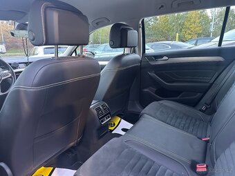 Volkswagen Passat 2022 - 17