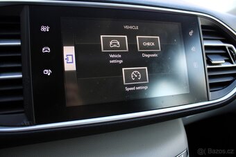 Peugeot 308 1.6 THP Allure| 1. majiteľ |Ako nové kúpené v SR - 17