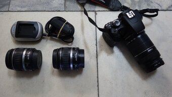 Canon EOS 1000D + 18-55 (2x) - 17