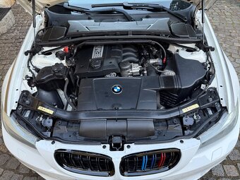 BMW 320i e90 sport packet 140000km Nové CZ - 17
