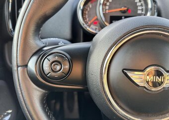 Mini Countryman COUNTRYMAN S ALL4 2.0 BENZIN benzín manuál - 17