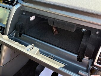 Land Rover Discovery 2017 - 17