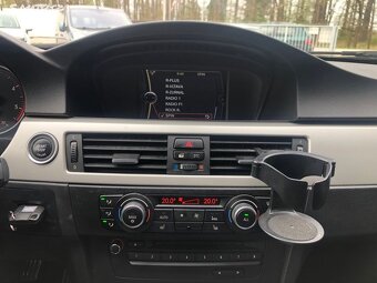 BMW E91 330xd LCI - 17