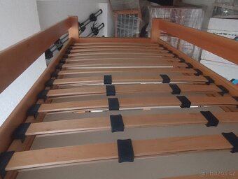 Postel poschodova s roštem a matraci - 17