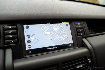 Land Rover Discovery Sport 2.0L TD4 SE AT - 17