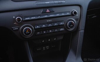 Kia Sportage 2.0 CRDi 4WD A/T - 17