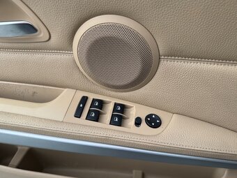 BMW 320D e90 120kW Xenony - 17