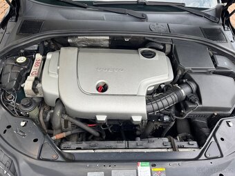 Volvo XC70 D5 AWD 136kw - 17