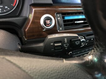 BMW ŘADA 3 330 XDRIVE - 17