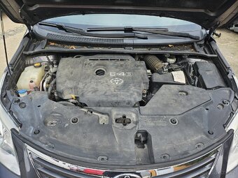Toyota Avensis kombi ,2.0D-4D 93kW,klima - 17