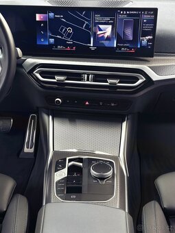 BMW 330i Touring M Sport 180kW 2023 benzín automat DPH - 17