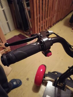 Elektroskůtr FOLD 2 GOLF (téměř nový) - 17