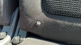 Peugeot 5008 2.0HDi 110kW Pano,Navi,PDC - 17