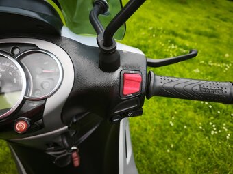Piaggio Beverly 350 i.e. ABS/ASR Sport Touring (2016) po ser - 17