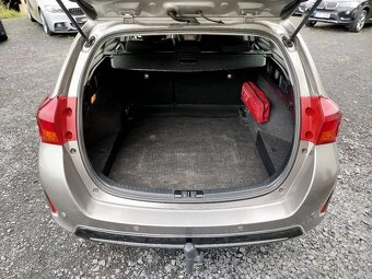 Toyota AURIS 2,0 D-4D, 1.MAJITEL, r.v. 9/2013, 219.987 km - 17