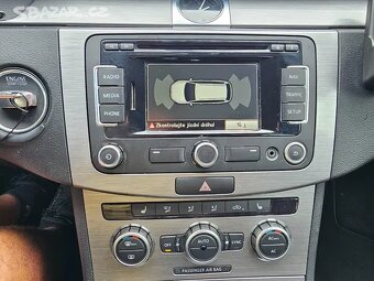 VW Passat 2.0 TDI 103kW,Xenon,Navi,Tažné,Manuál. - 17
